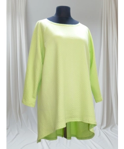 Trapezowa tunika z dłuższym tyłem i błyszczącą nitką - limonka